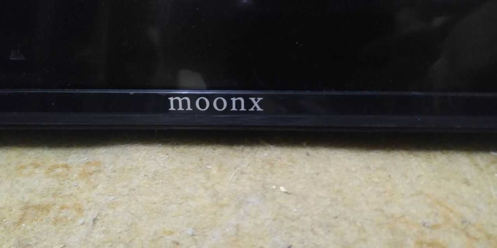 Телевизор на запчасти