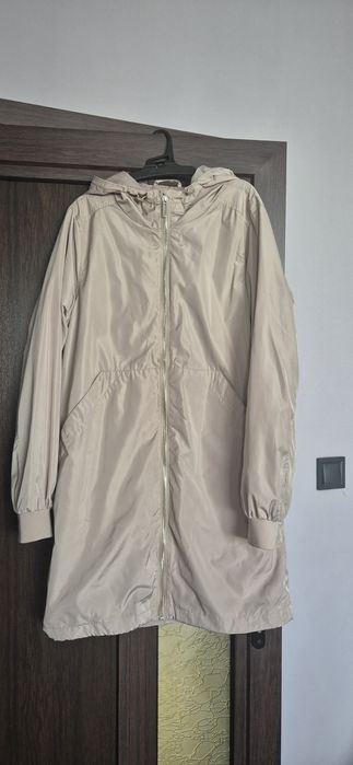 Почти ново Яке Reserved