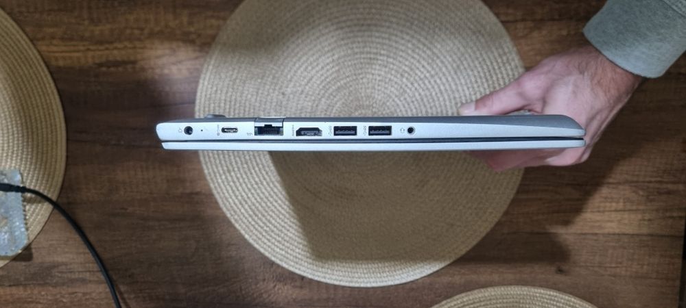 Vând HP Probook 440 G7!!!