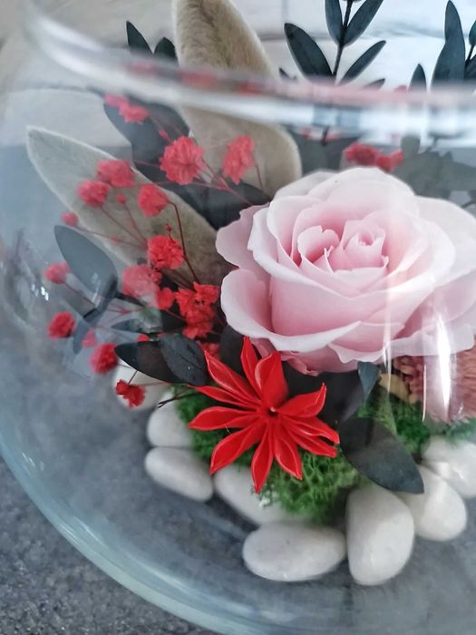 Шарик с неувядающей розой