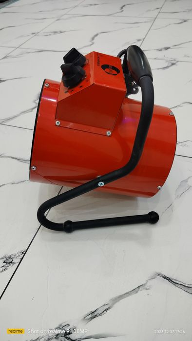 Тепловентилятор электрический  новый