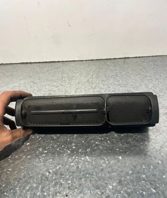 Grila ventilatie bord centru Audi A4 1996 1.9 TDI MT (110 hp)