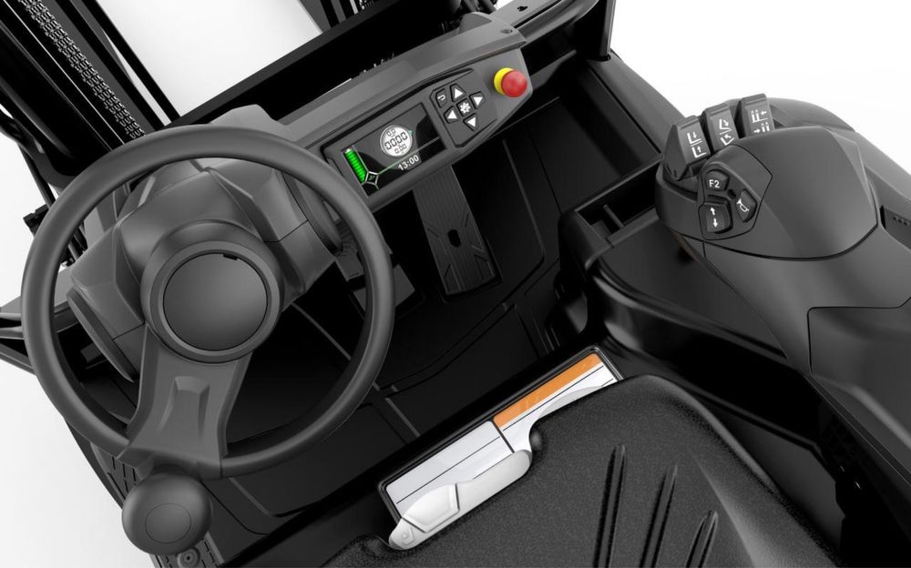 Японский вилочный погрузчик