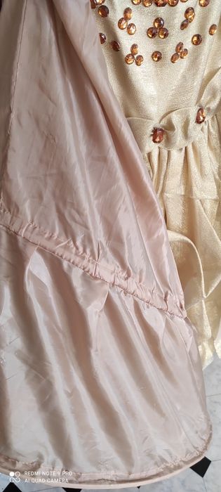 Платье на 9-10 лет