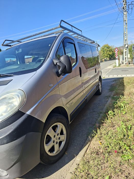 RENAULT Trafic 2011 — imagine 4