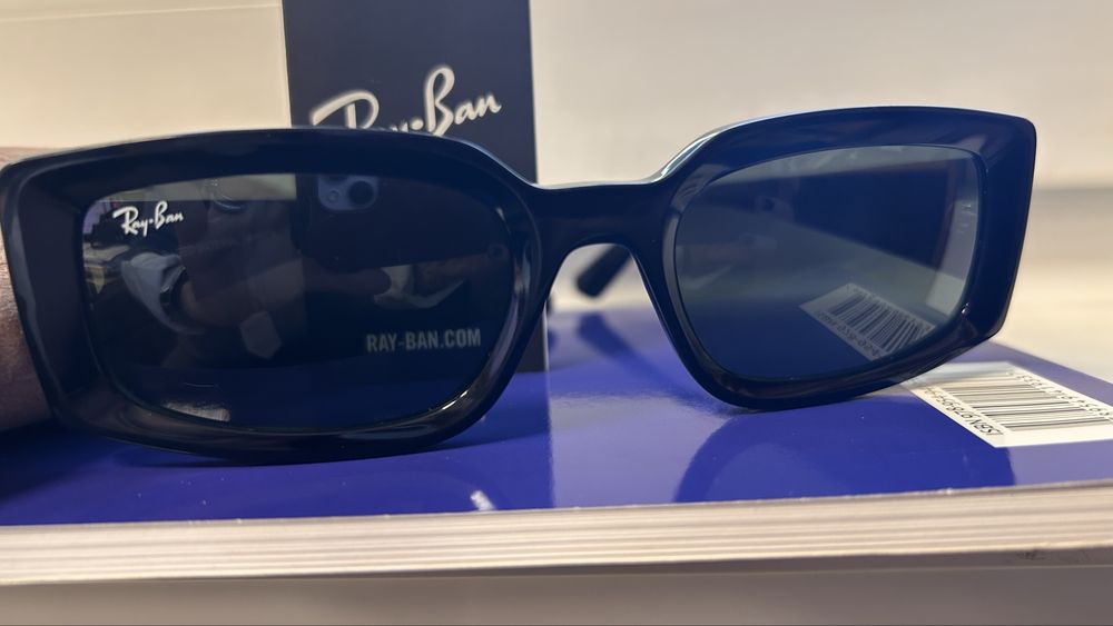 Дамски слънчеви очила rey ban