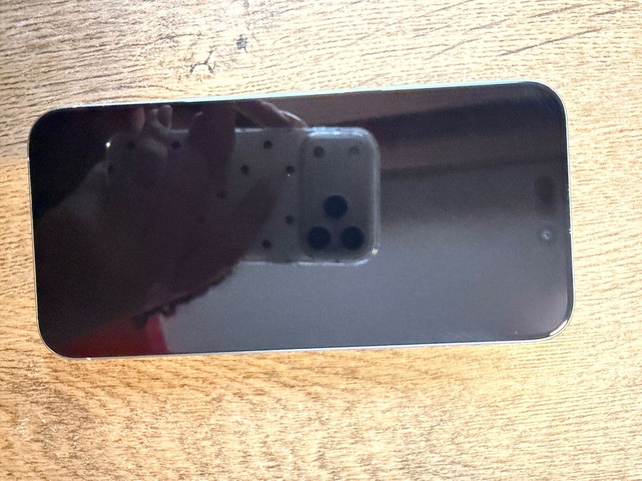 iPhone 15 Pro, 256GB, 5G, White Titanium,много запазен