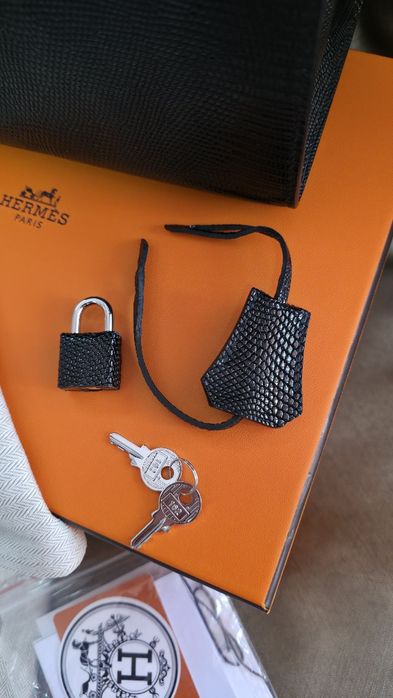 Чанта Hermes birkin 20 кожа от гущер налична