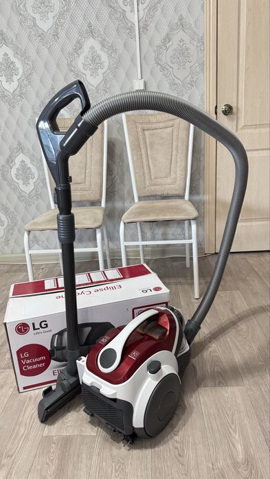 Продам пылесос lg
