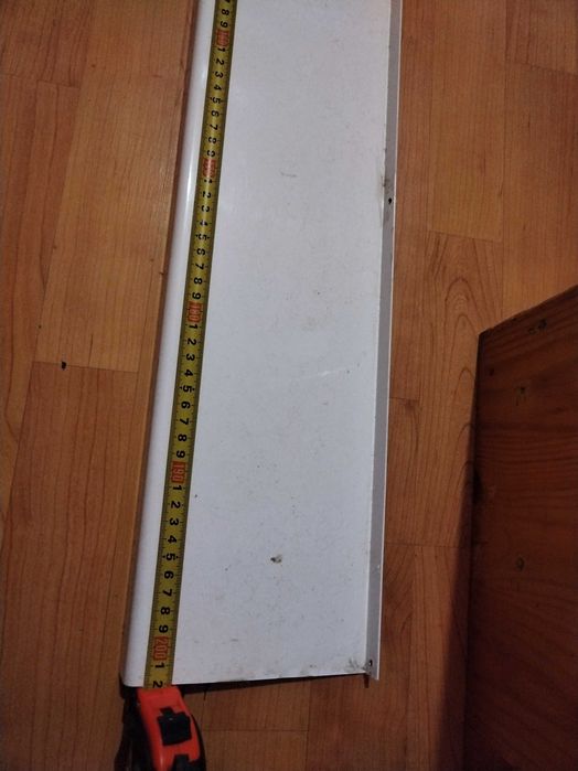 Алуминиев подпрозоречен перваз