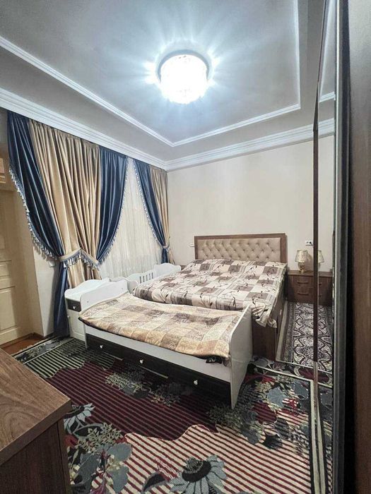 Келесда срочно хамма шароитлари бор тайёр уй сотилади!