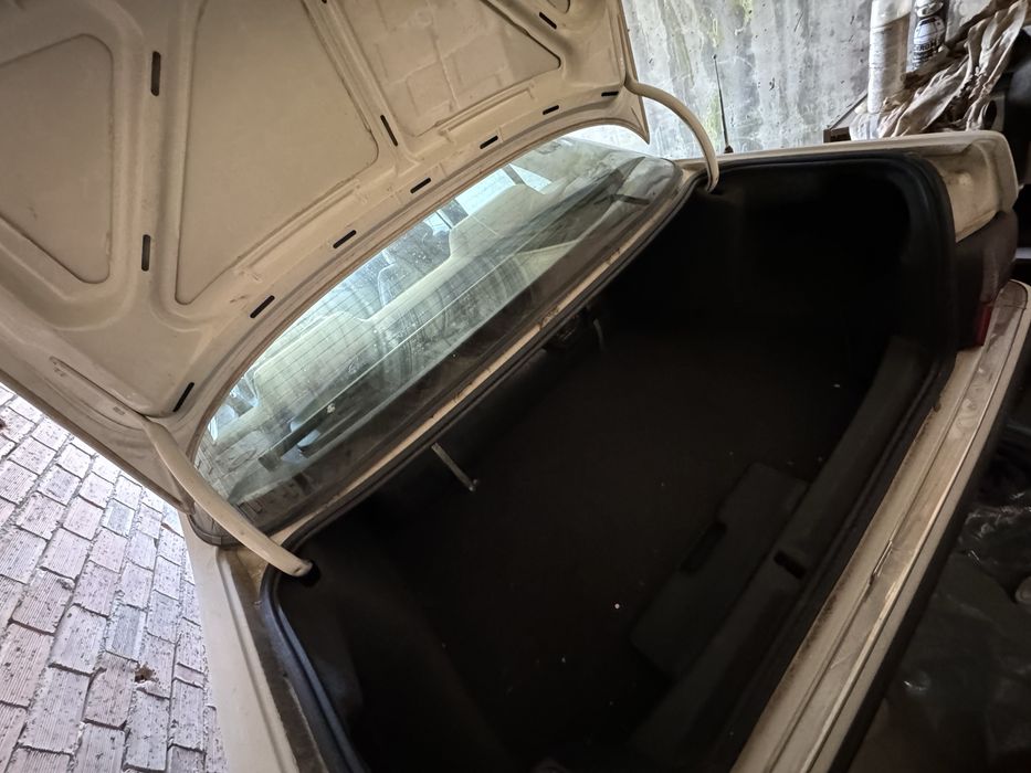 Peugeot 605 3.0 бензин