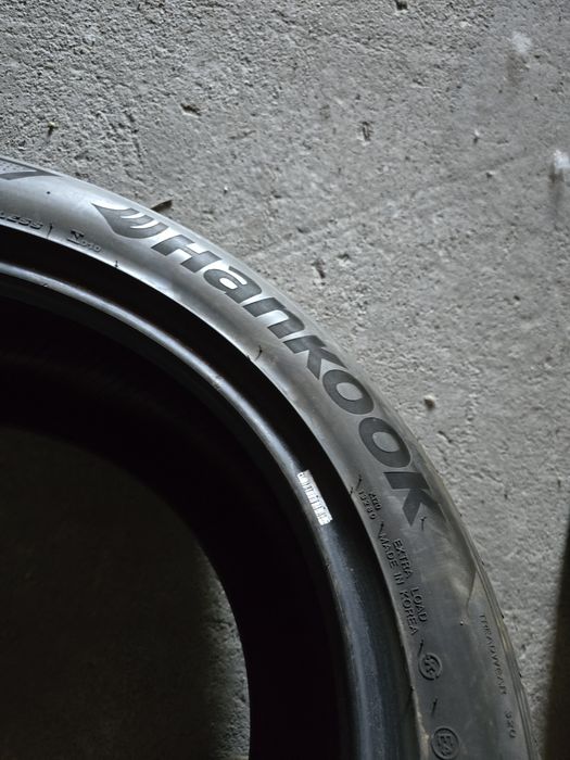 4x 235/50/18 VARA HANKOOK  Stare buna