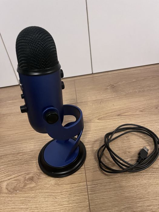 Vand Microfon Profesional Blue Yeti cu cablu USB C