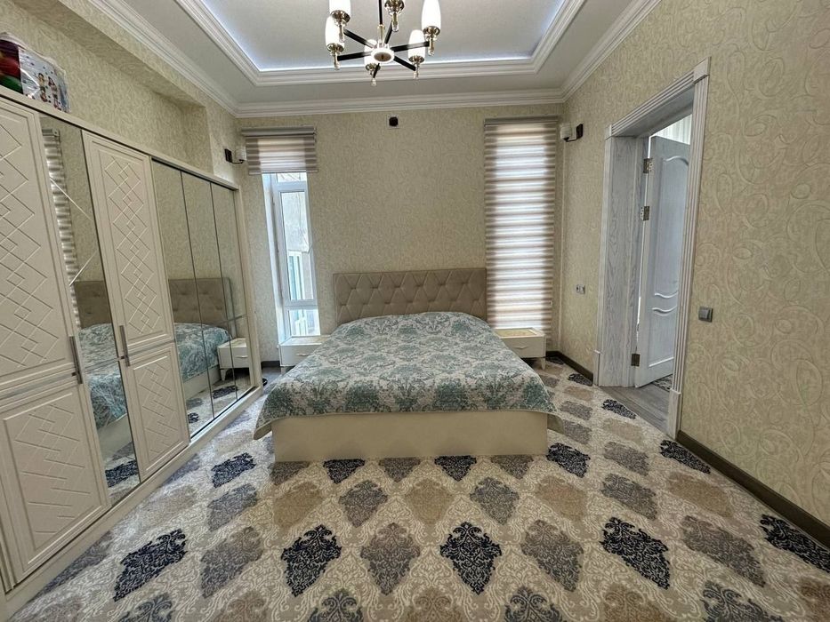 Учтепа туман Катта Каъни махалла  5 сотих 25 метр фасади бн ховли