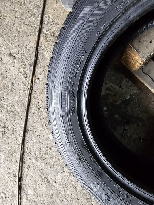 1 anvelopa iarna 215 60 17C Falken 8mm 2022