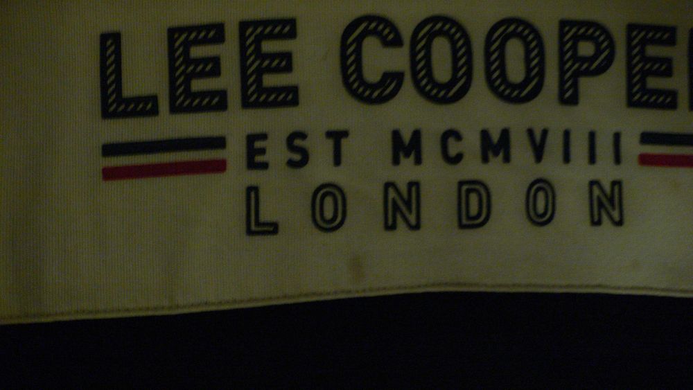 Елек,Жилетка,Суитшърт,SoftShell; TommyHilfiger,JackWolfskin,LeeCooper