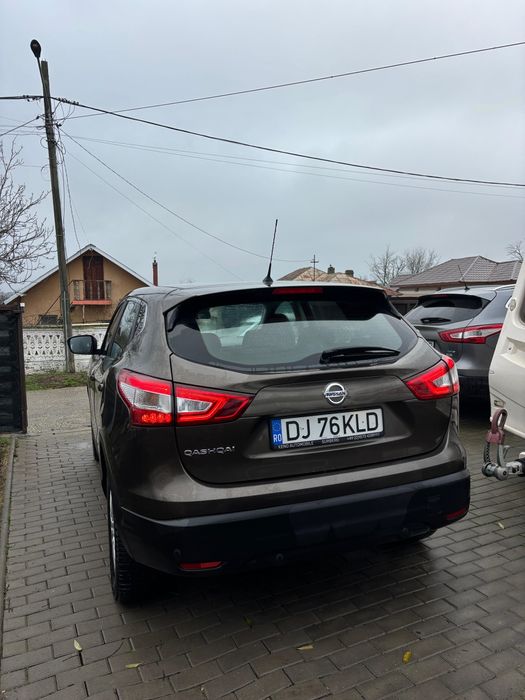 Nissan Qashqai J11- 1.2 Benzina -Cutie Automată - 160000 km