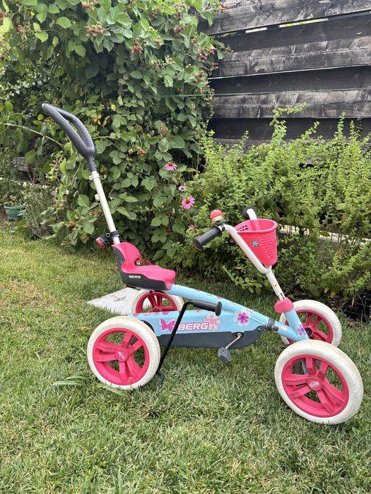 Kart Berg Buzzy Bloom fetite cu maner