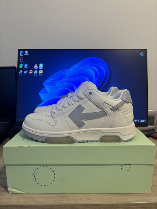 Off-White Out of Office