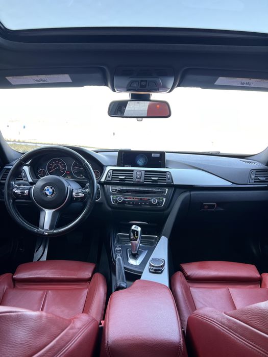 BMW // F30 // LCI // 328i // M PACKET // TRAPA // HEAD UP