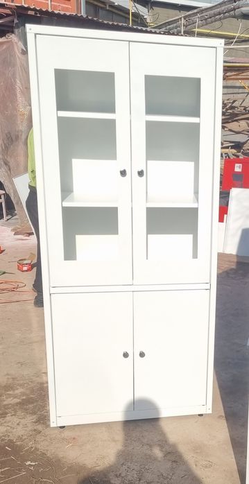 Мед шкаф металический medetsinskiy shkaf