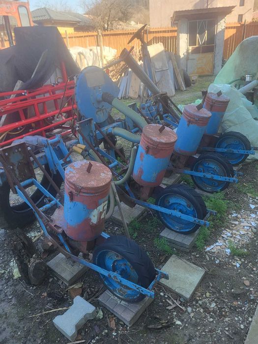 Vand Semanatoare de porumb