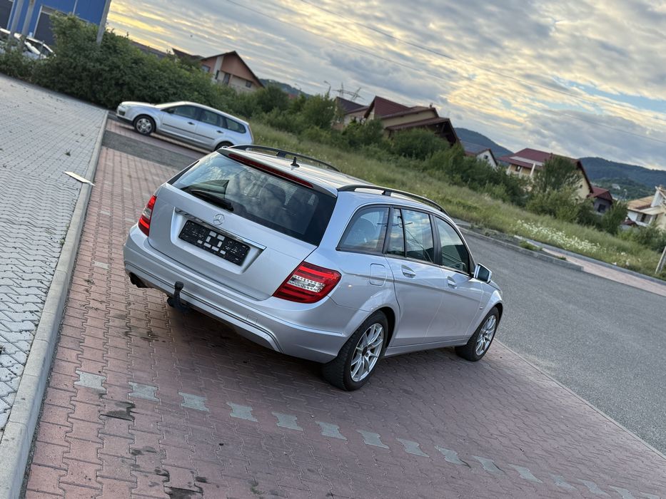 Mercedes-Benz C200 CDI (2011) – 2.2 Diesel, 136 CP – Foarte întreținut