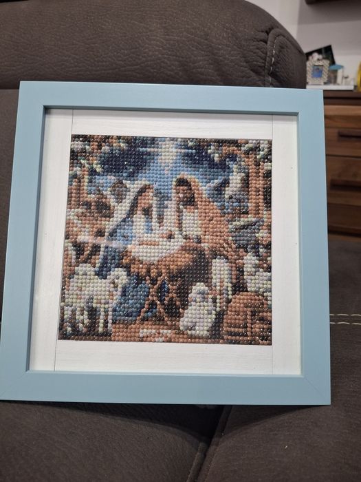 Tablouri realizate manual din Diamond Painting