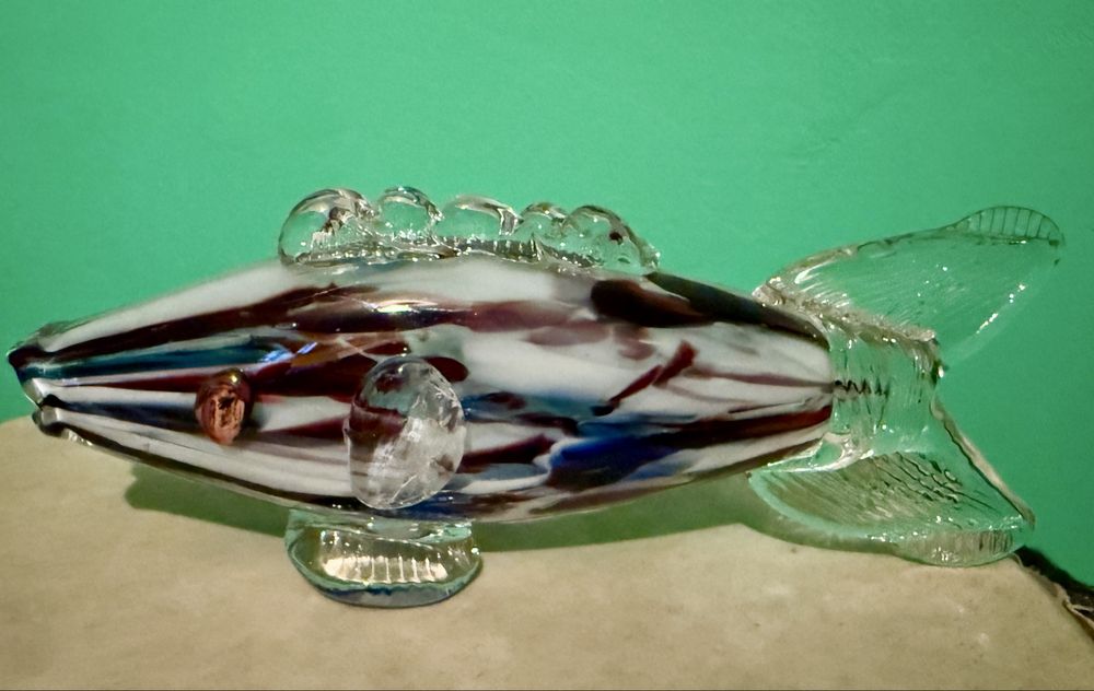 Peste bibelou vechi comunism