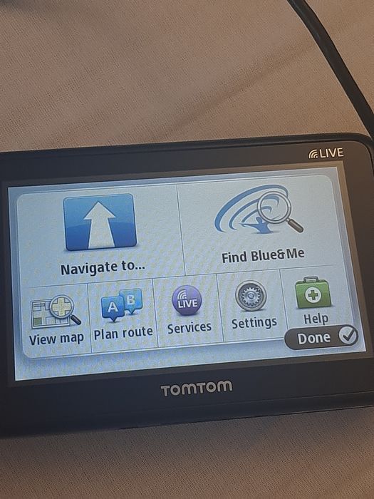 Vând GPS Tom Tom live