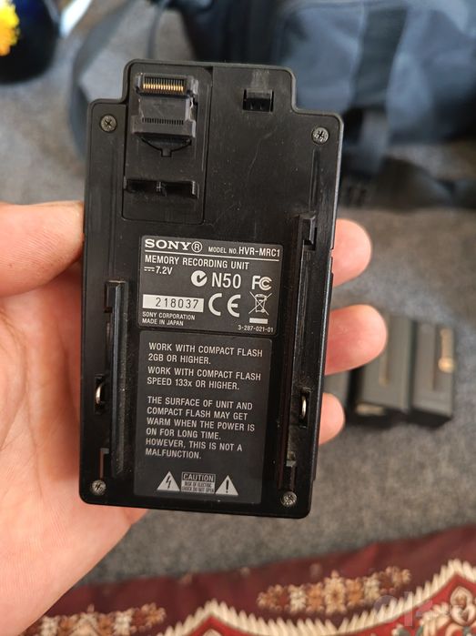 Видео камера SONY HVR-Z5E