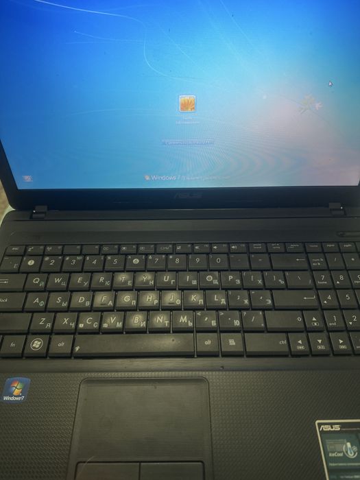 Ноутбук ASUS Intel Pentium