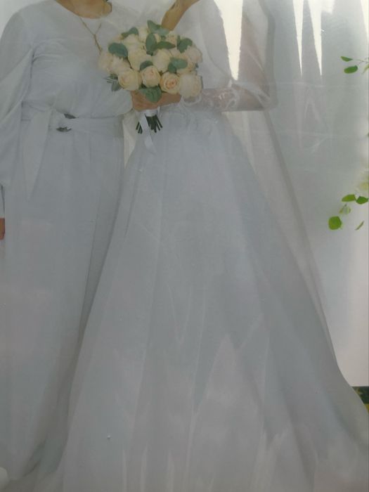 Свадебное платье продам