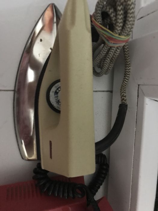 fier calcat si telefon