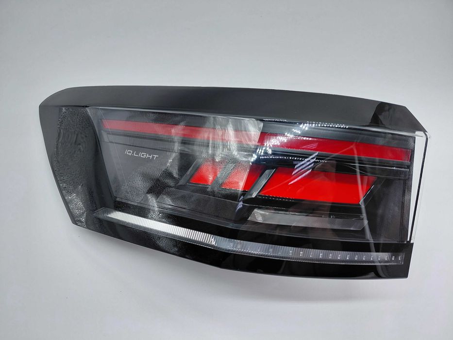 3J0945207A Нов Ляв Стоп Led IQ Light VW PAssat B9 Kombi 2024-
