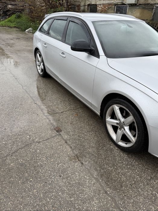 Audi A4 B8 на части 15 броя 2.0tdi 2.7tdi 3.0tdi  Avant комби