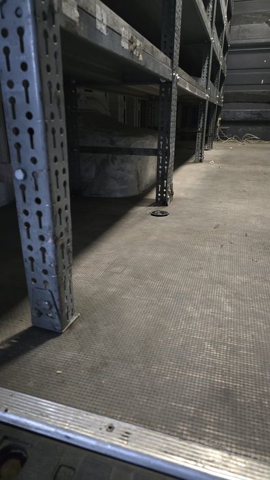 Rafturi metalice autoutilitare