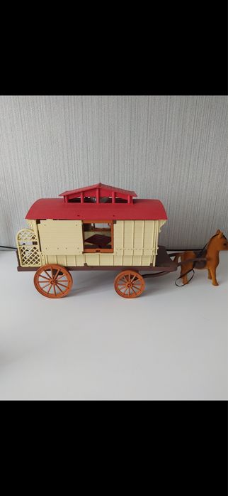 Продам Дом для кукол