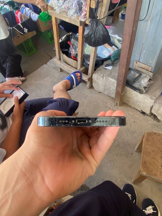 Iphone 12 pro 256 gb 100 yemkst usleny