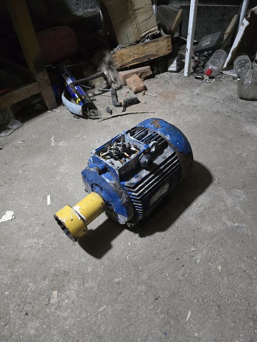 Электродвигатель