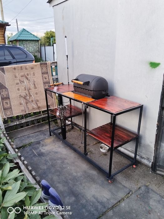 Продам мангал в комплекте.