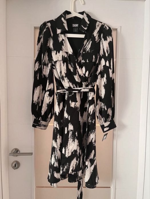 Rochie DKNY marime 36 noua