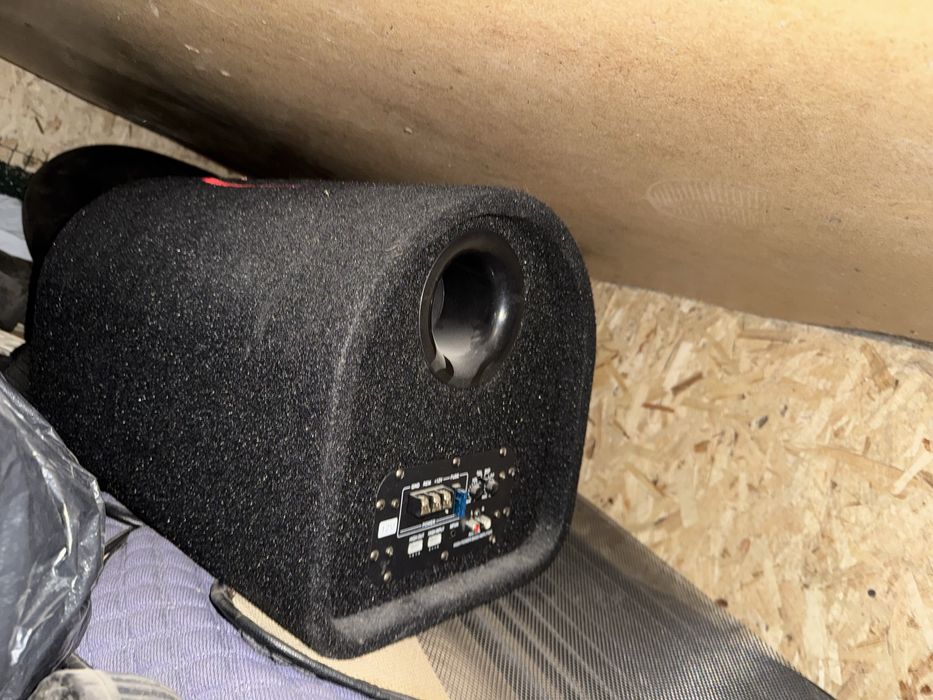 Продам сабвуфер бочка 10"