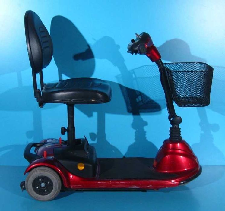 Scuter electric batrani/ handicap cu 3 roti Lecson HS 265 - 6 km/h