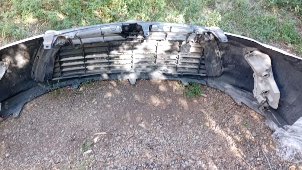 Toyota Camry 2015-16 бампер