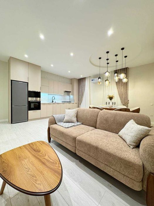 Продается 3х ком новостройка Бобура