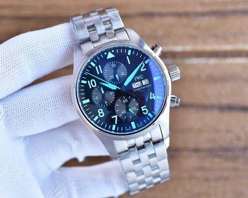 Автоматичен мъжки часовник IWC Pilot’s Watch Mercedes-AMG Petronas F1