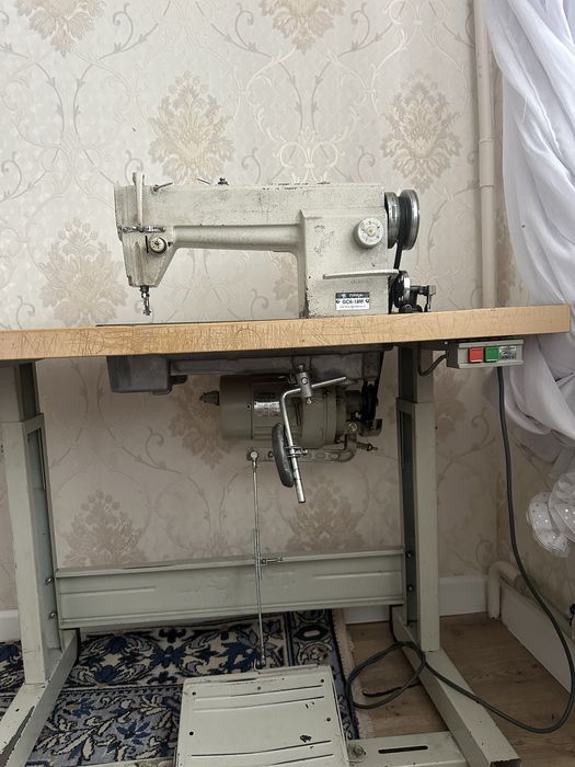 Продается производственная швейная машина