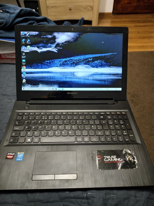 Laptop Lenovo G50-80 GPU dedicat Radeon R5 2gb